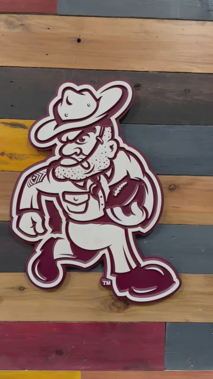 Video showcasing a handcrafted Texas A&M Aggies Ol' Sarge Mascot Wood Sign